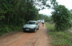 Caminhada pela trilha